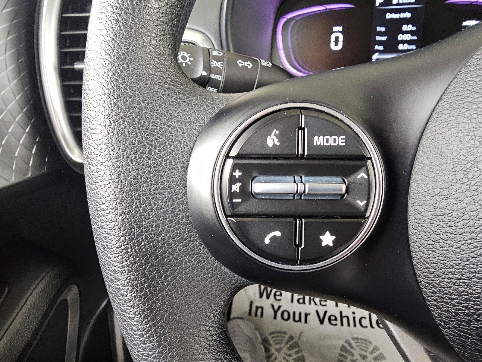 Used 2025 Kia Soul LX w/ LX Technology Package FWD image 22