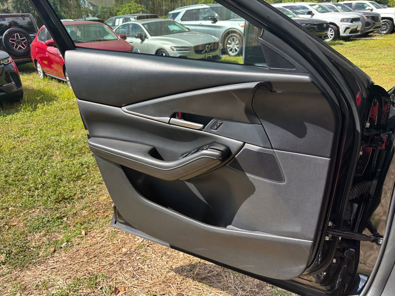 Used 2025 MAZDA CX-30 AWD 2.5 S w/ Select Sport Pkg image 20