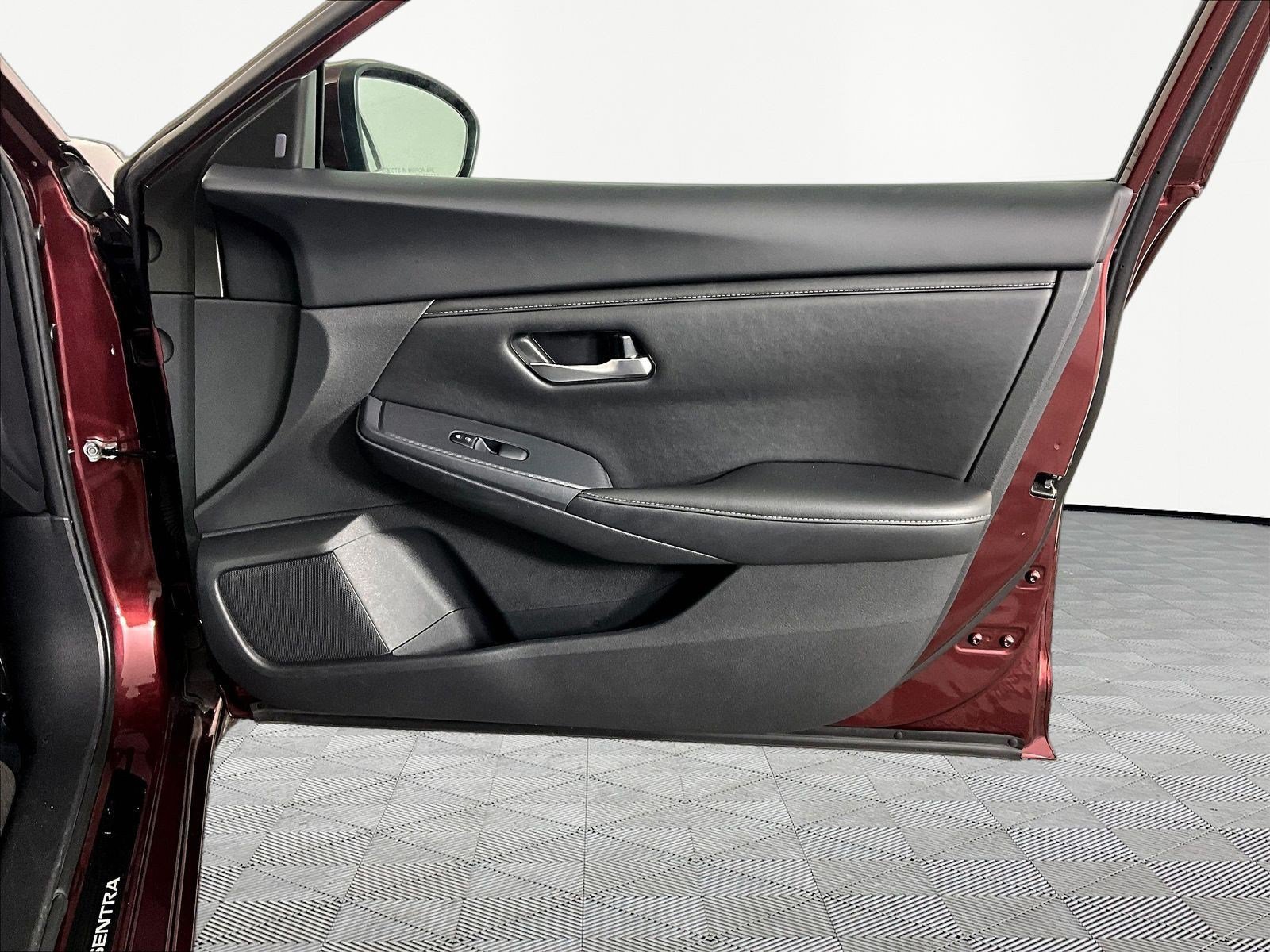 Certified 2024 Nissan Sentra SV w/ All-Weather Package FWD image 27