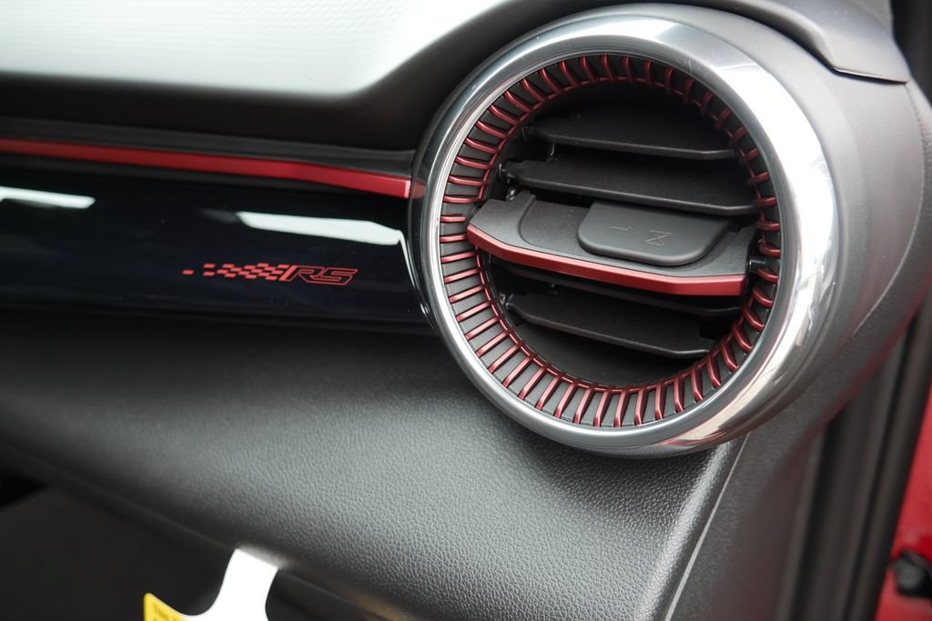 New 2026 Chevrolet Trax RS w/ Driver Confidence Package FWD image 9