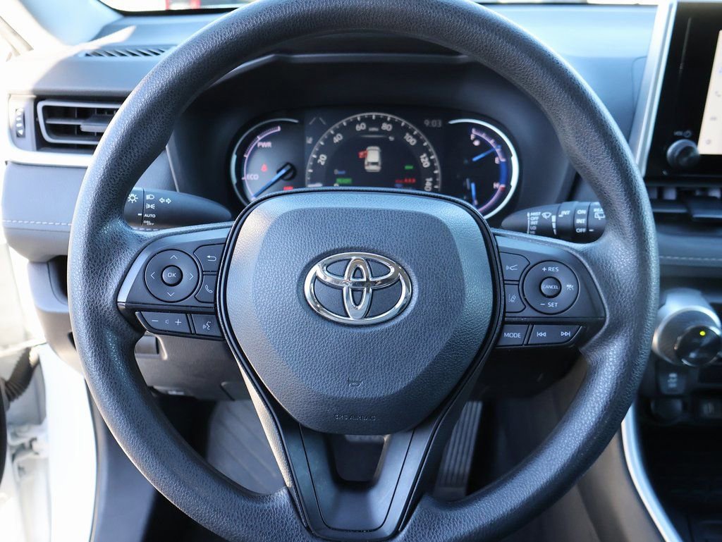Used 2024 Toyota RAV4 XLE image 26