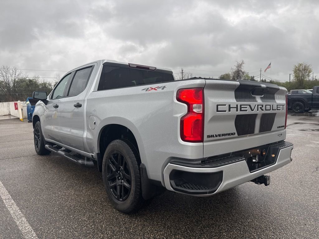 Used 2022 Chevrolet Silverado 1500 Custom w/ Rally Edition AWD/4WD image 9