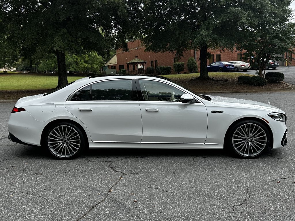 New 2027 Mercedes-Benz S 580 4MATIC Sedan image 9