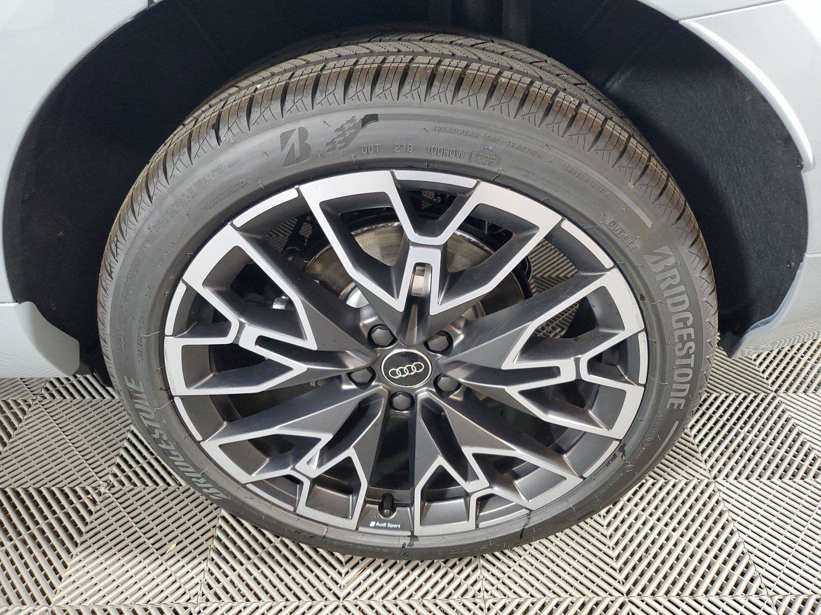 New 2026 Audi Q3 quattro 2.0T AWD/4WD image 12
