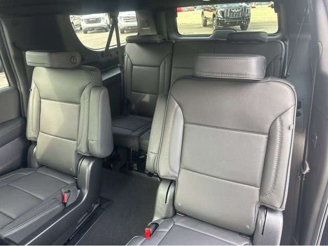 New 2026 GMC Yukon XL Denali w/ Denali Reserve Package image 18