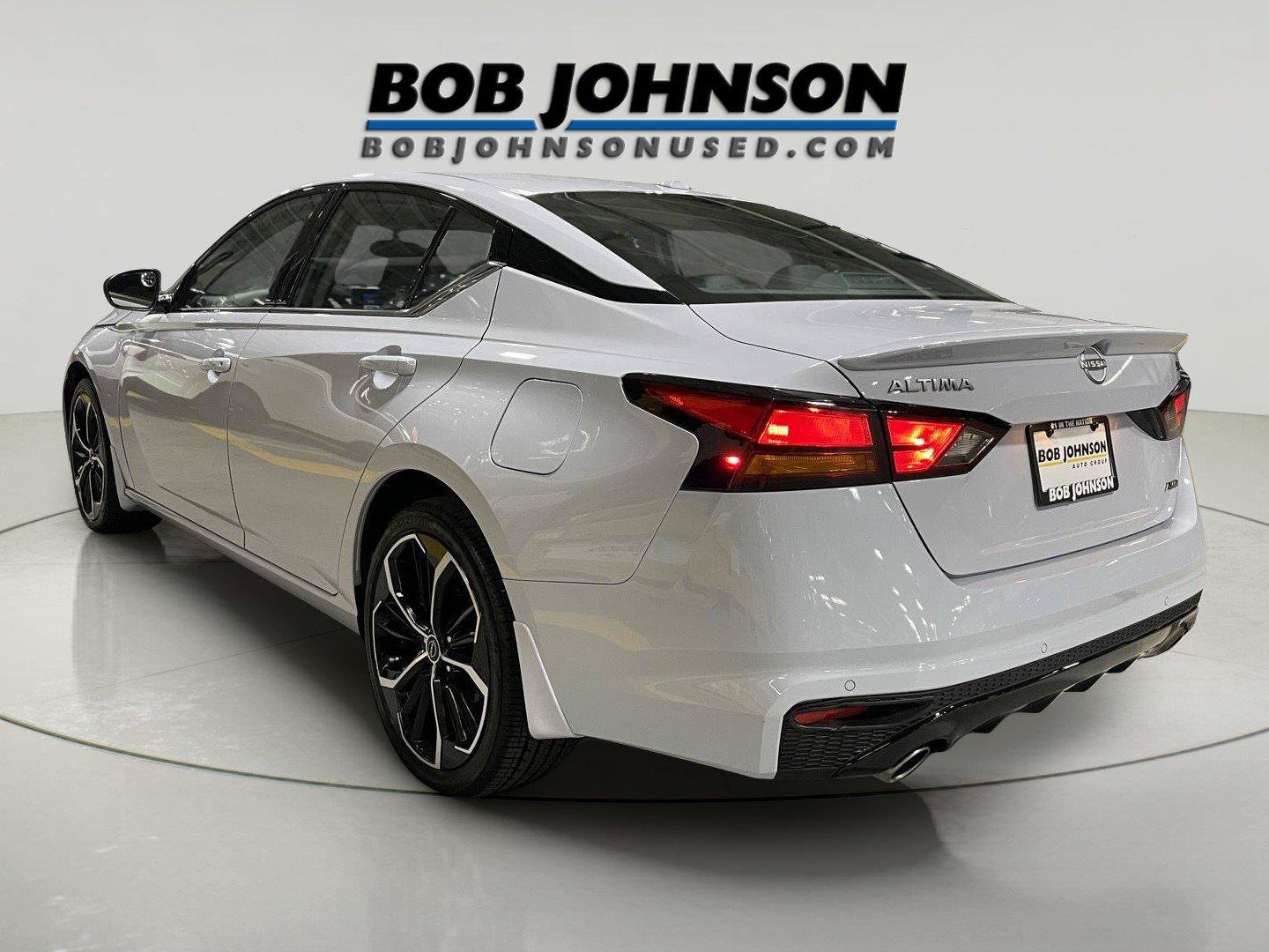 Used 2024 Nissan Altima 2.5 SR w/ SR Premium Package AWD/4WD image 5