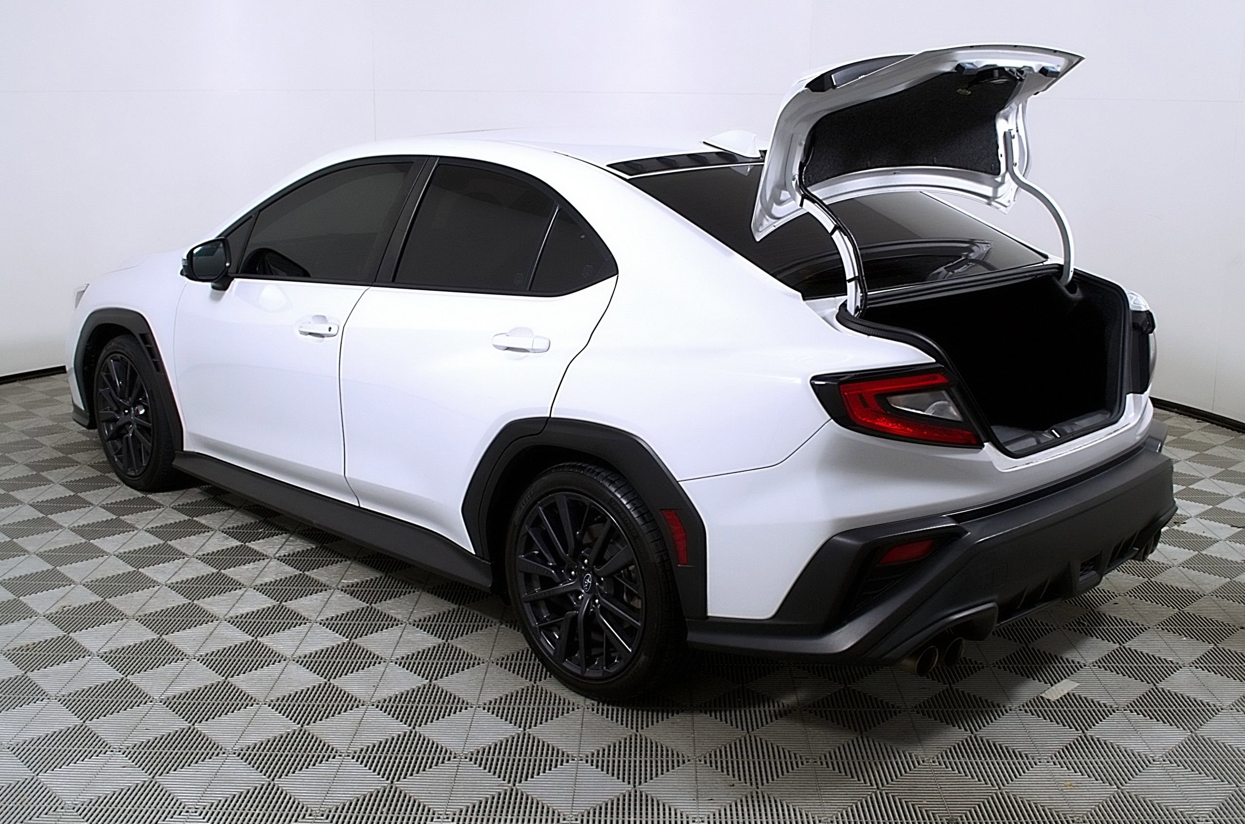 Used 2022 Subaru WRX Limited image 10