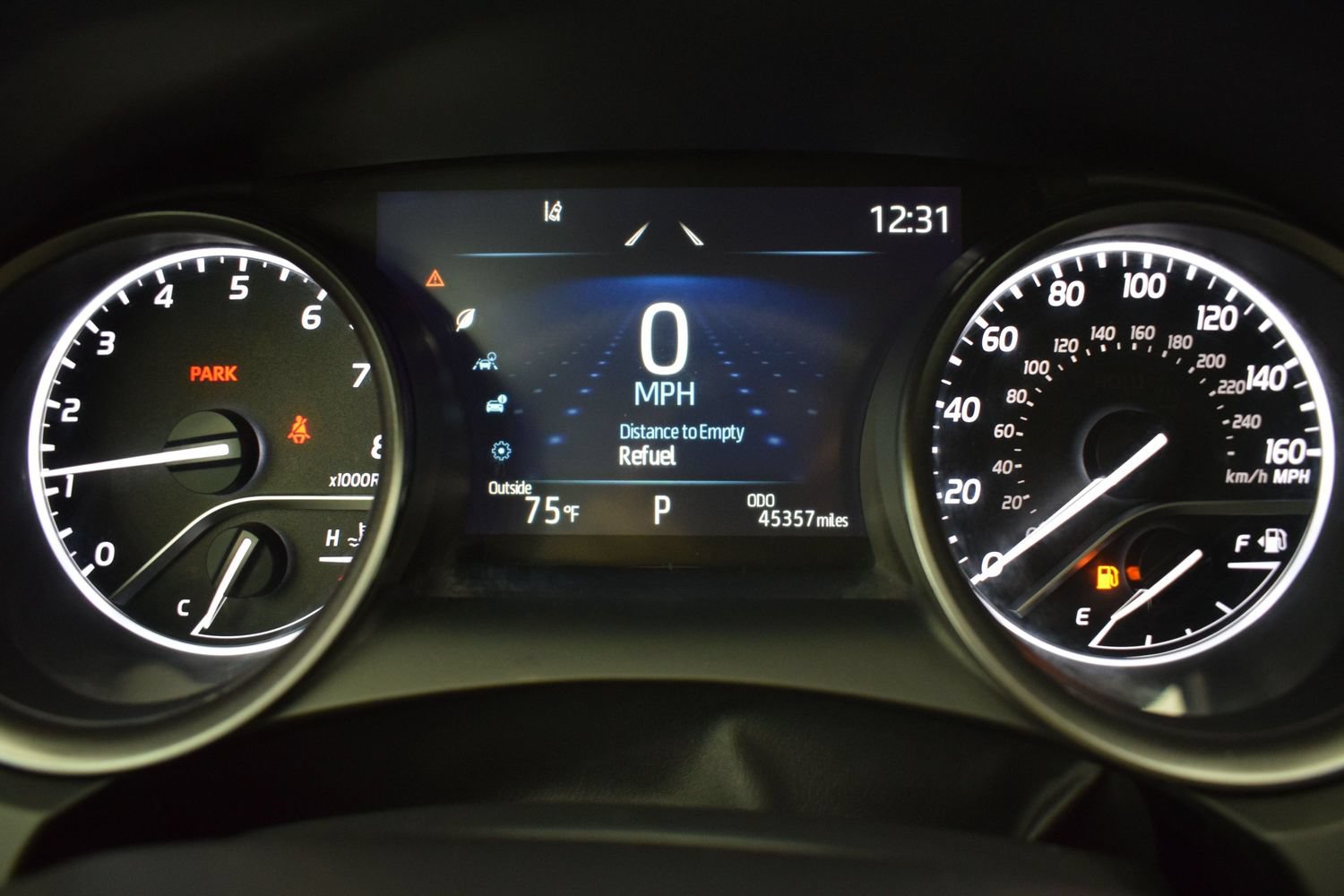Used 2024 Toyota Camry SE AWD/4WD image 16