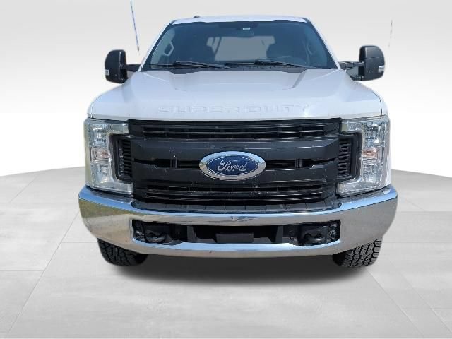 Used 2018 Ford F350 XL AWD/4WD image 8