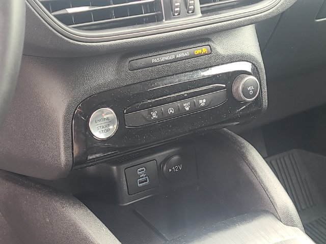 Used 2023 Ford Escape Active w/ Tech Pack #1 AWD/4WD image 21