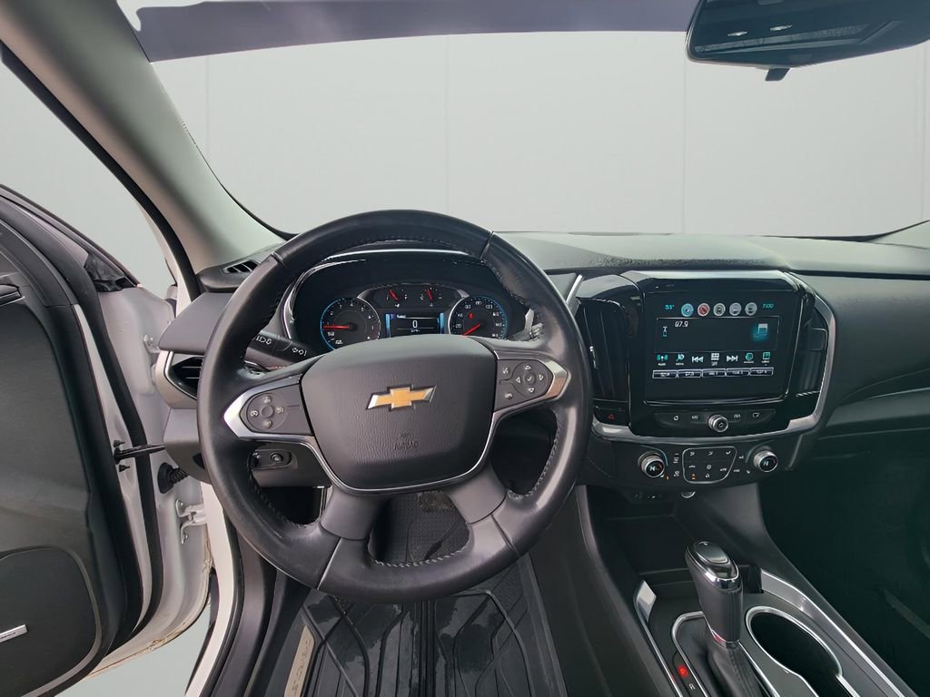 Used 2019 Chevrolet Traverse LT w/ LT Premium Package image 13