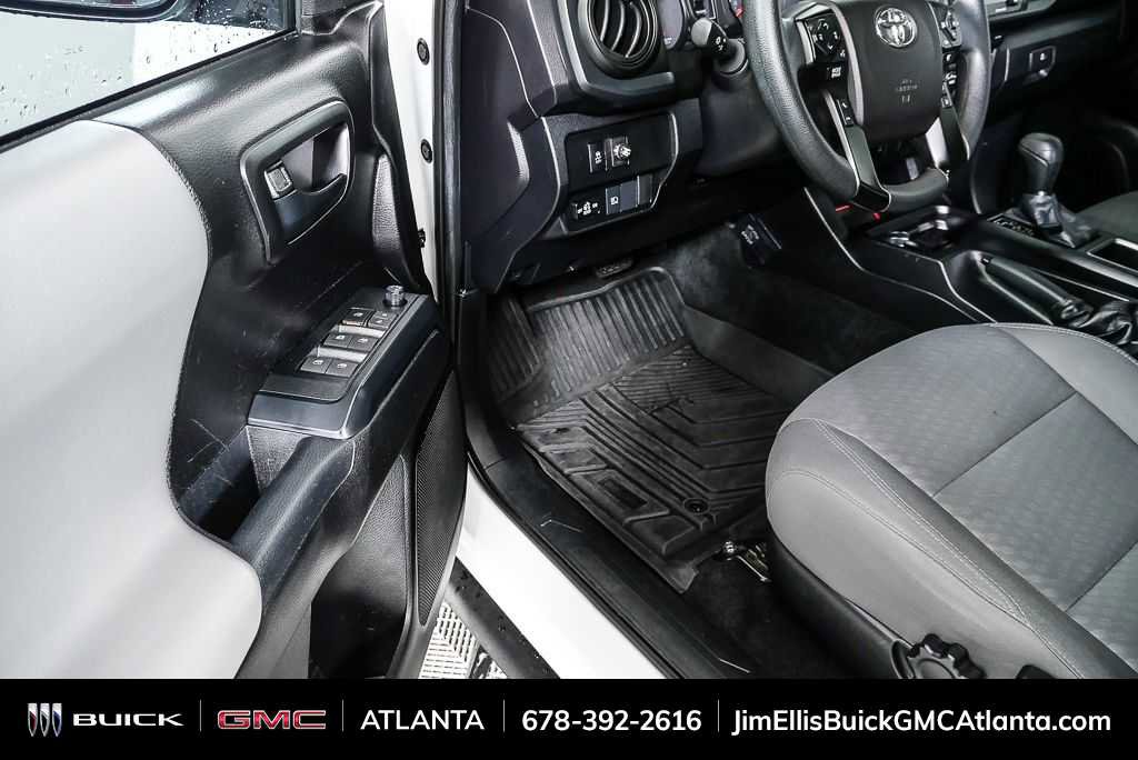 Used 2021 Toyota Tacoma SR image 7