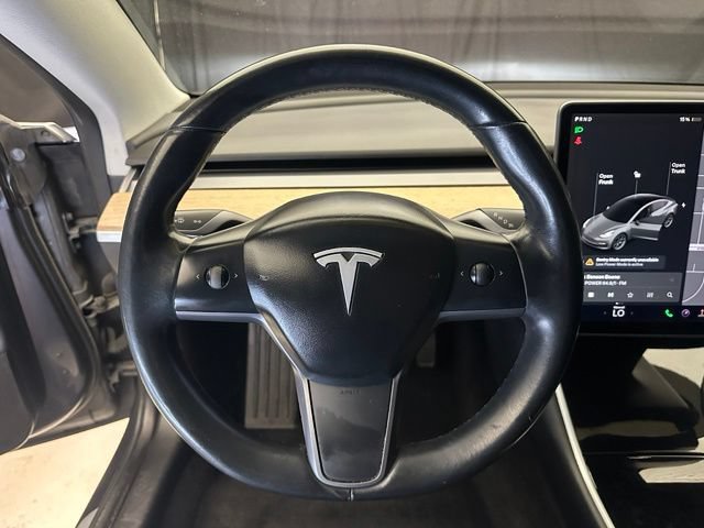 Used 2018 Tesla Model 3 Long Range RWD image 25