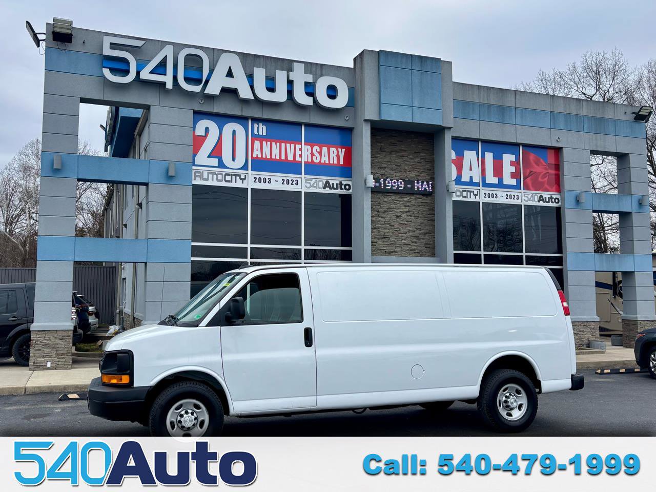 Used 2017 Chevrolet Express 3500 Extended