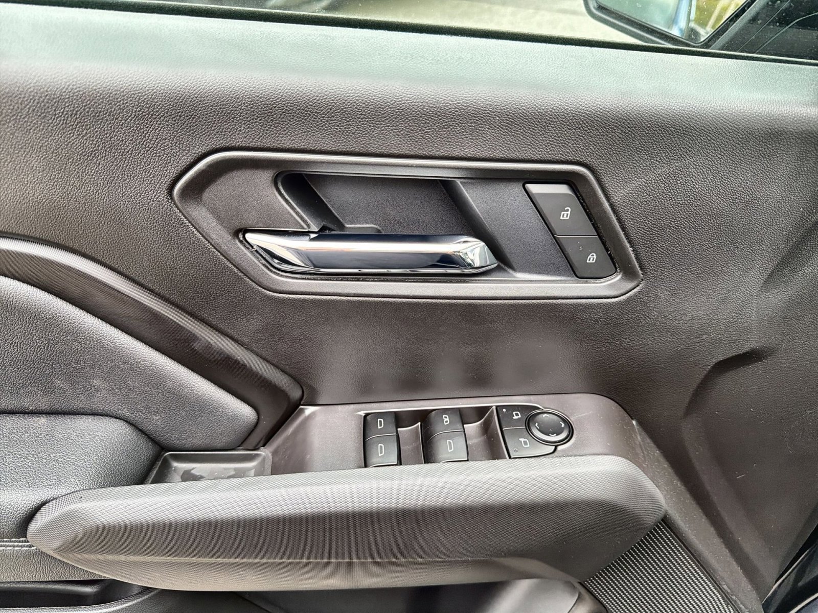 New 2026 GMC Canyon Elevation image 14