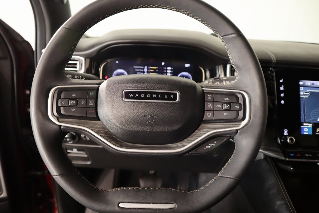 Used 2022 Jeep Wagoneer Series III w/ Flexible Seating Group image 3