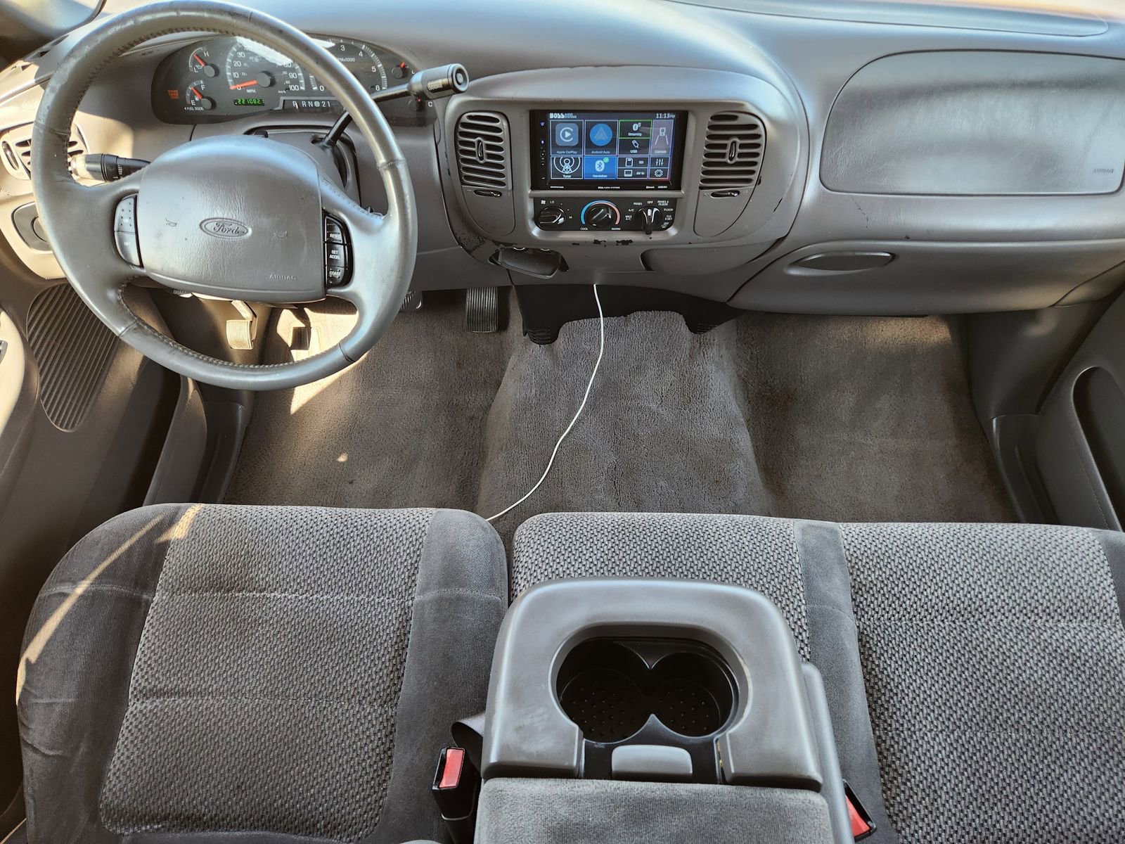 Used 2001 Ford F150 XLT image 26