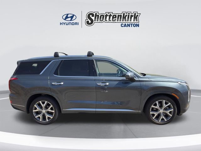 Used 2022 Hyundai Palisade Limited w/ Winter Package image 4