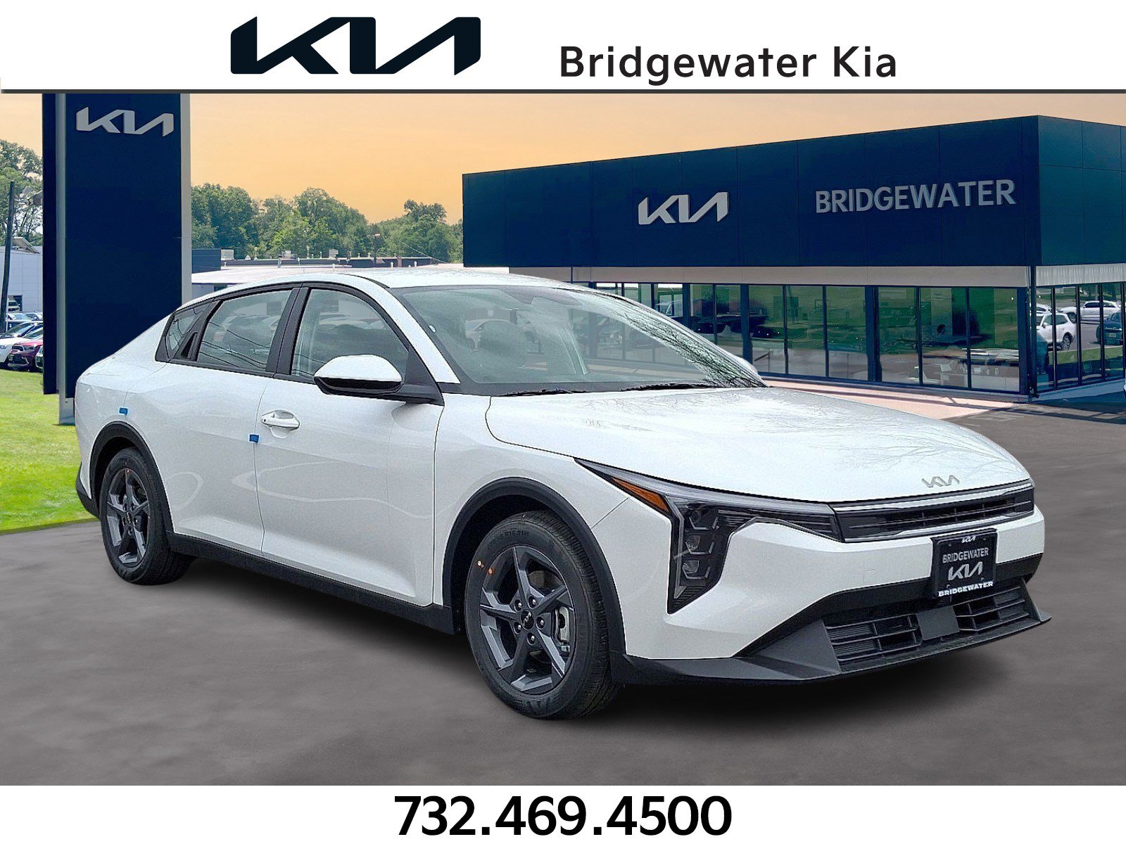 New 2025 Kia K4 LXS