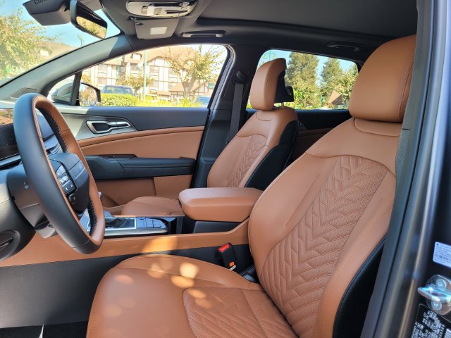 New 2026 Kia Sportage X-Line w/ X-Line Premium Package AWD/4WD image 8