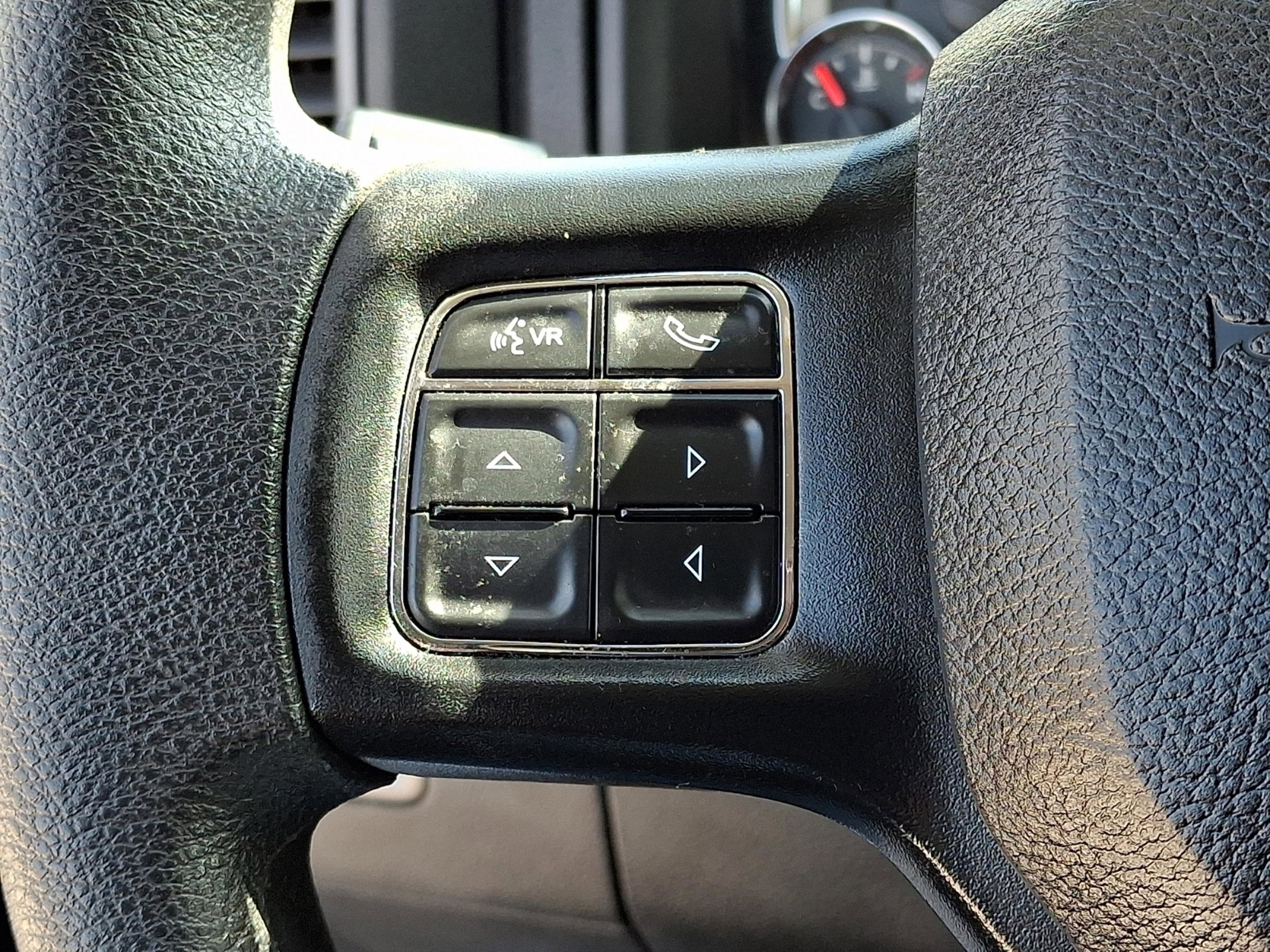 Certified 2022 RAM 1500 Express AWD/4WD image 18