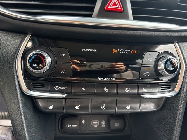 Used 2020 Hyundai Santa Fe Limited image 16