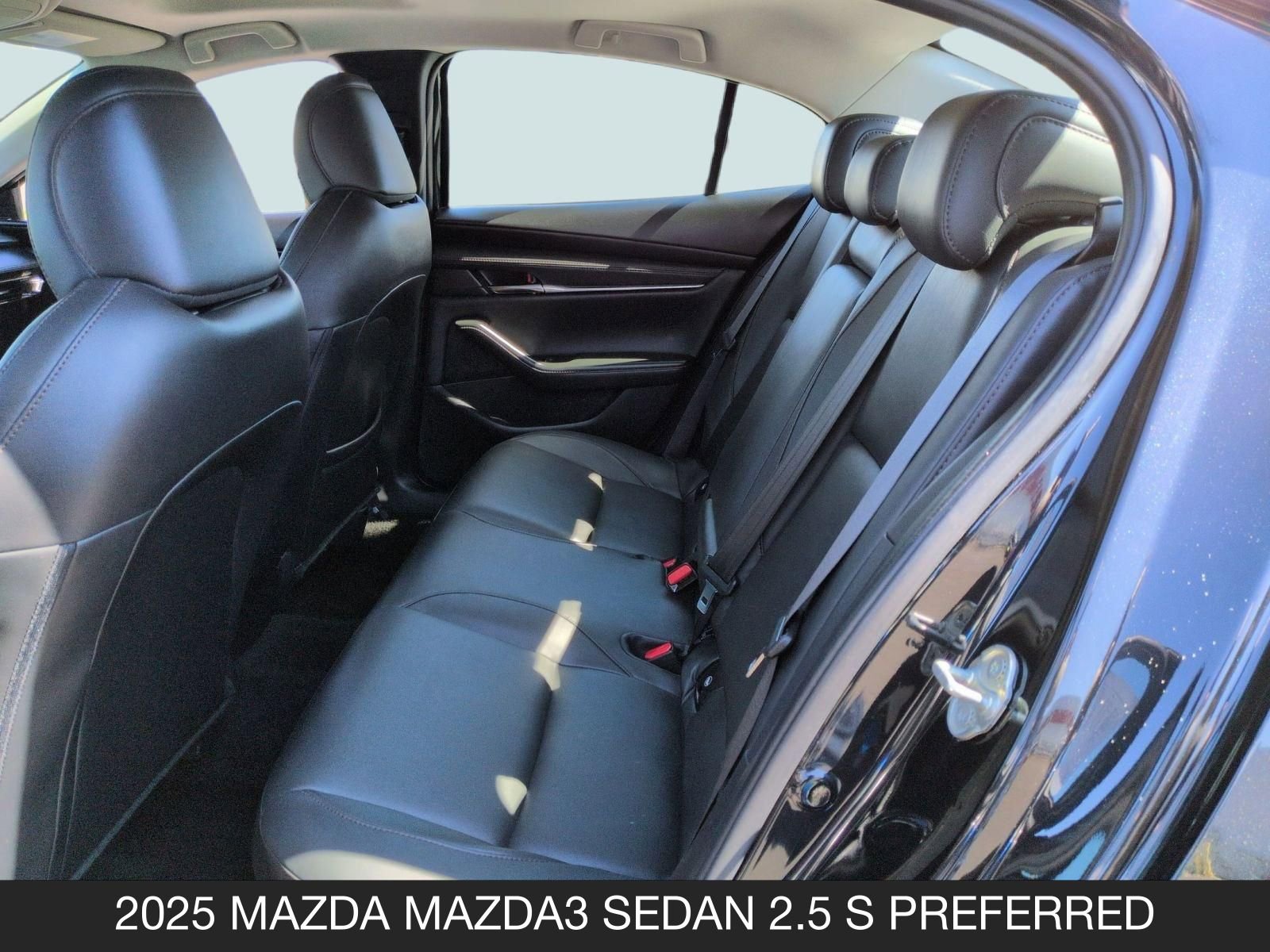 Used 2025 MAZDA MAZDA3 s image 13