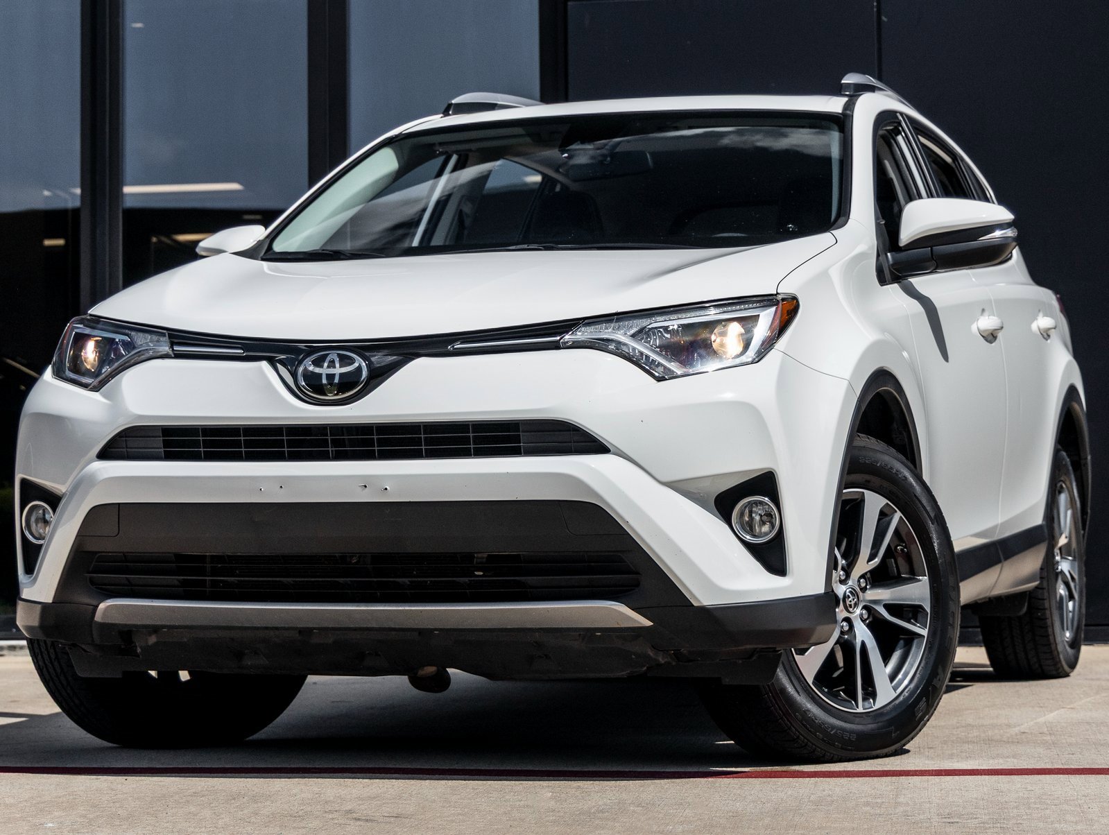 Used 2018 Toyota RAV4 XLE