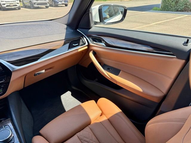 Used 2022 BMW 530i xDrive w/ Convenience Package image 36