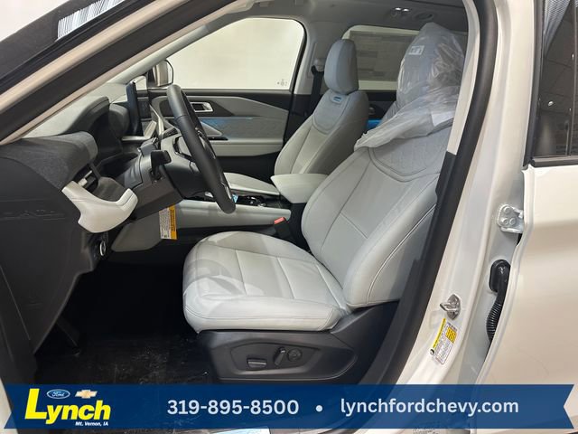 New 2026 Ford Explorer Platinum w/ LUX Leather Package AWD/4WD image 8