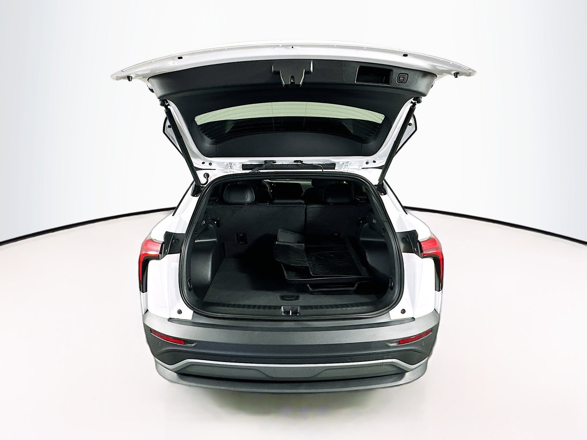 Used 2024 Chevrolet Blazer EV LT image 29