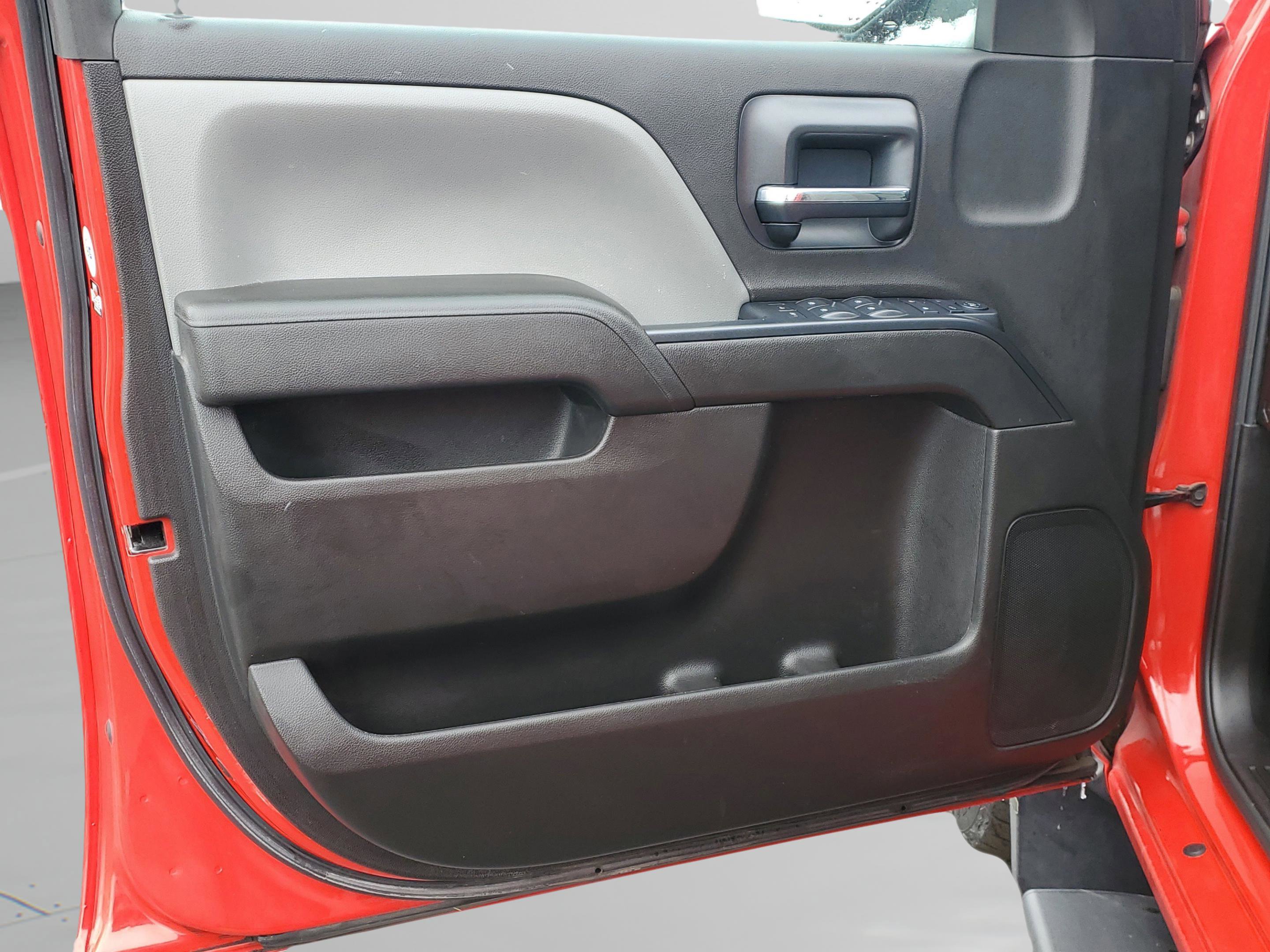 Used 2016 Chevrolet Silverado 1500 Custom image 27