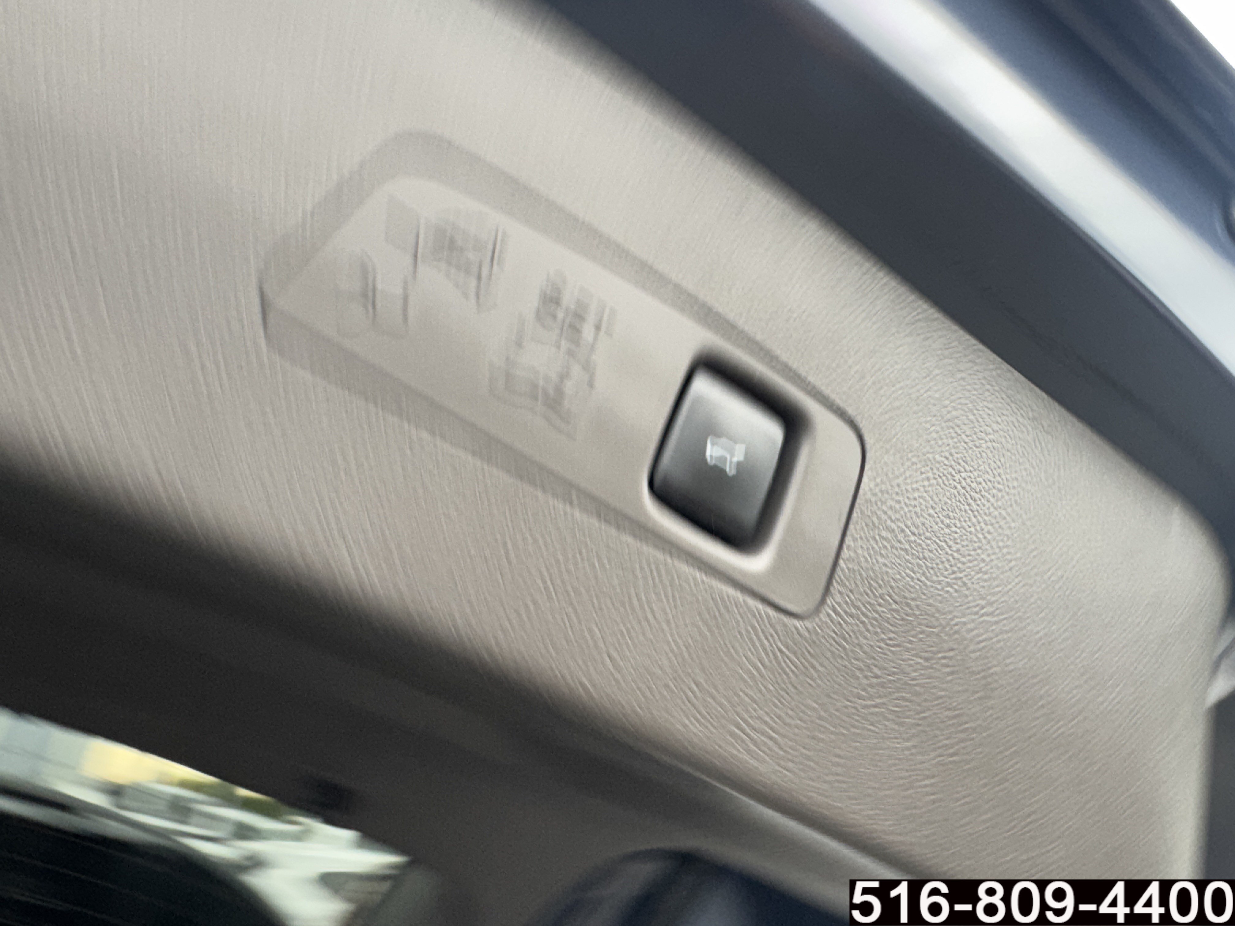 Used 2022 Lincoln Corsair AWD w/ Premium Package image 33