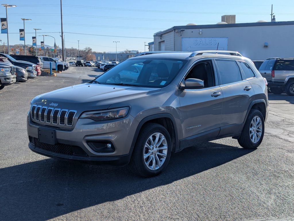 Used 2019 Jeep Cherokee Latitude w/ Popular Appearance Group FWD image 9