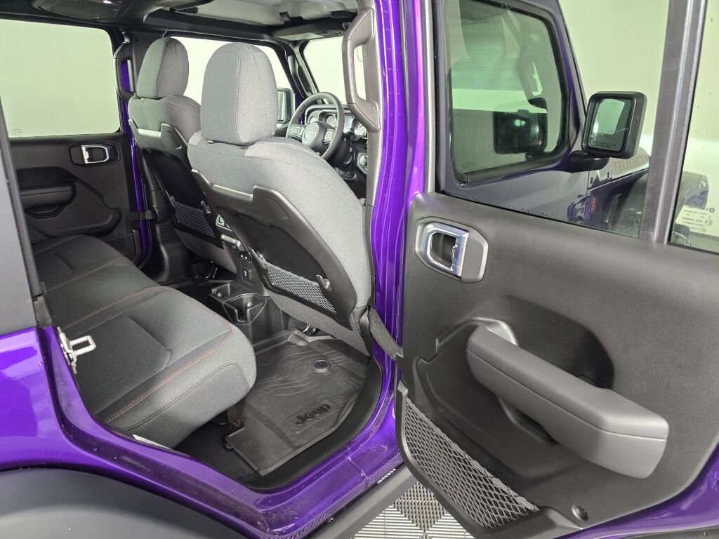 New 2026 Jeep Wrangler Unlimited Rubicon w/ Steel Bumper Group image 33