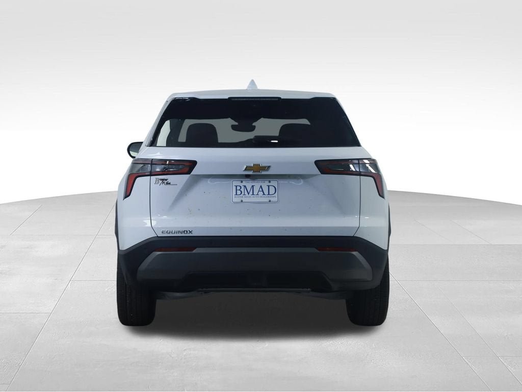 New 2027 Chevrolet Equinox LT AWD/4WD image 13