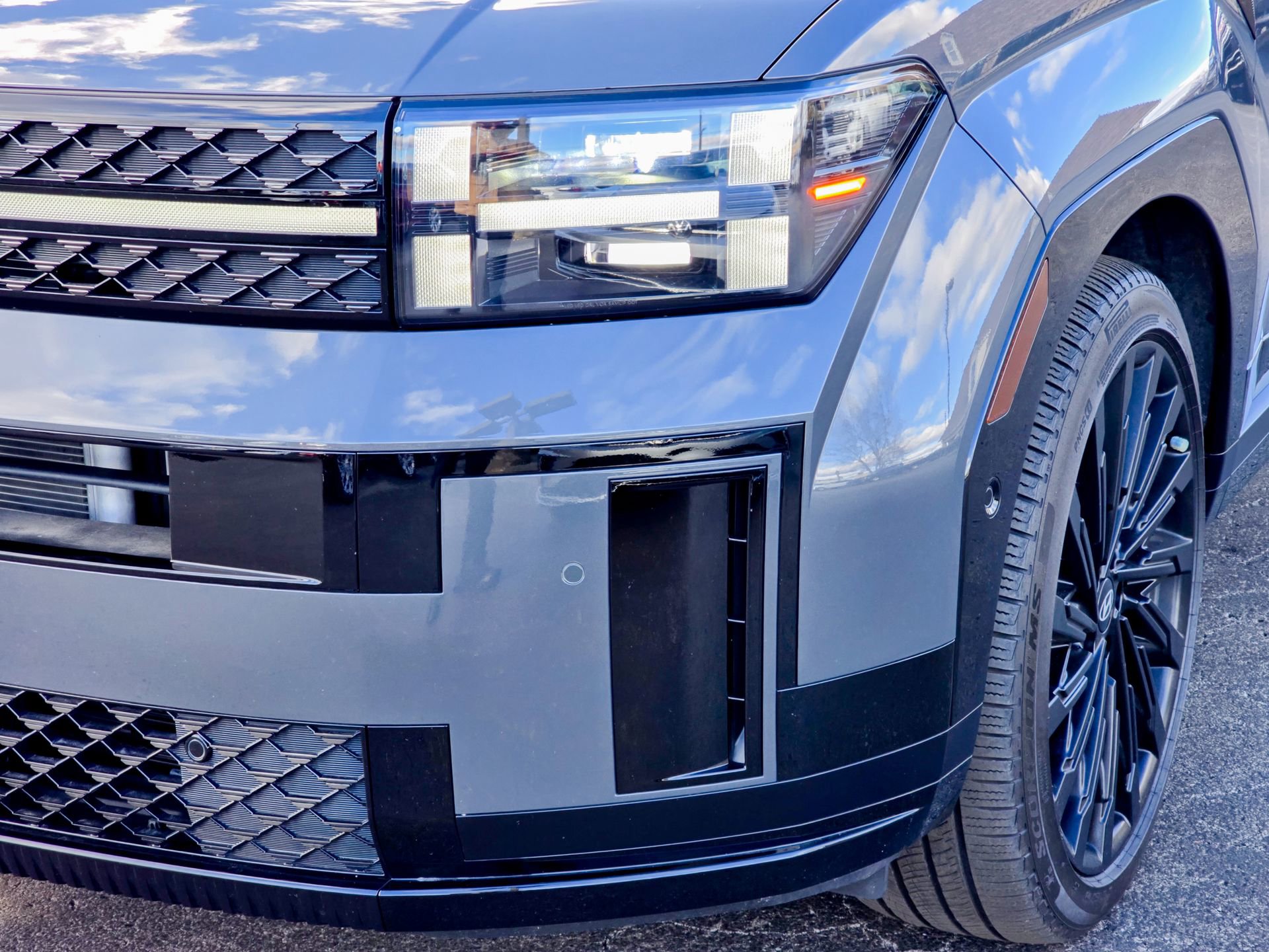 Used 2024 Hyundai Santa Fe Calligraphy image 5