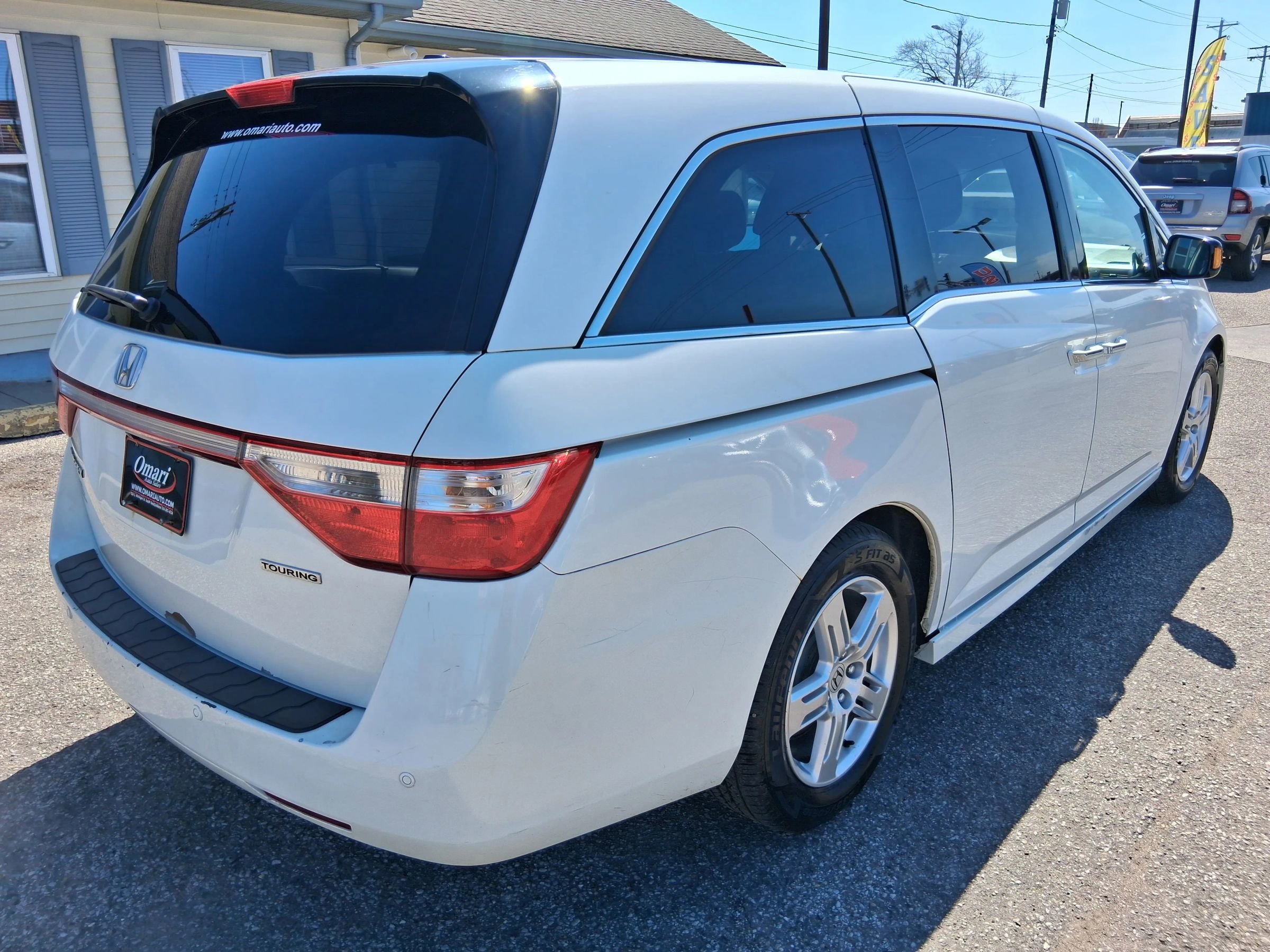Used 2012 Honda Odyssey Touring Elite image 7