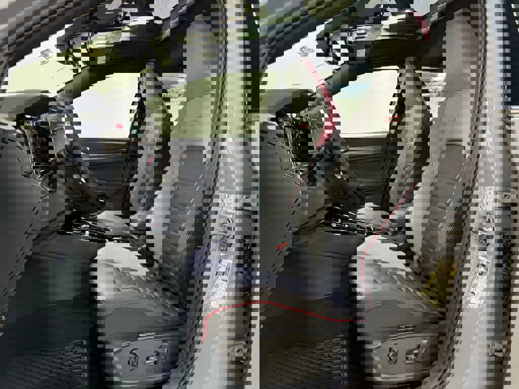 New 2025 Volkswagen GTI SE image 17