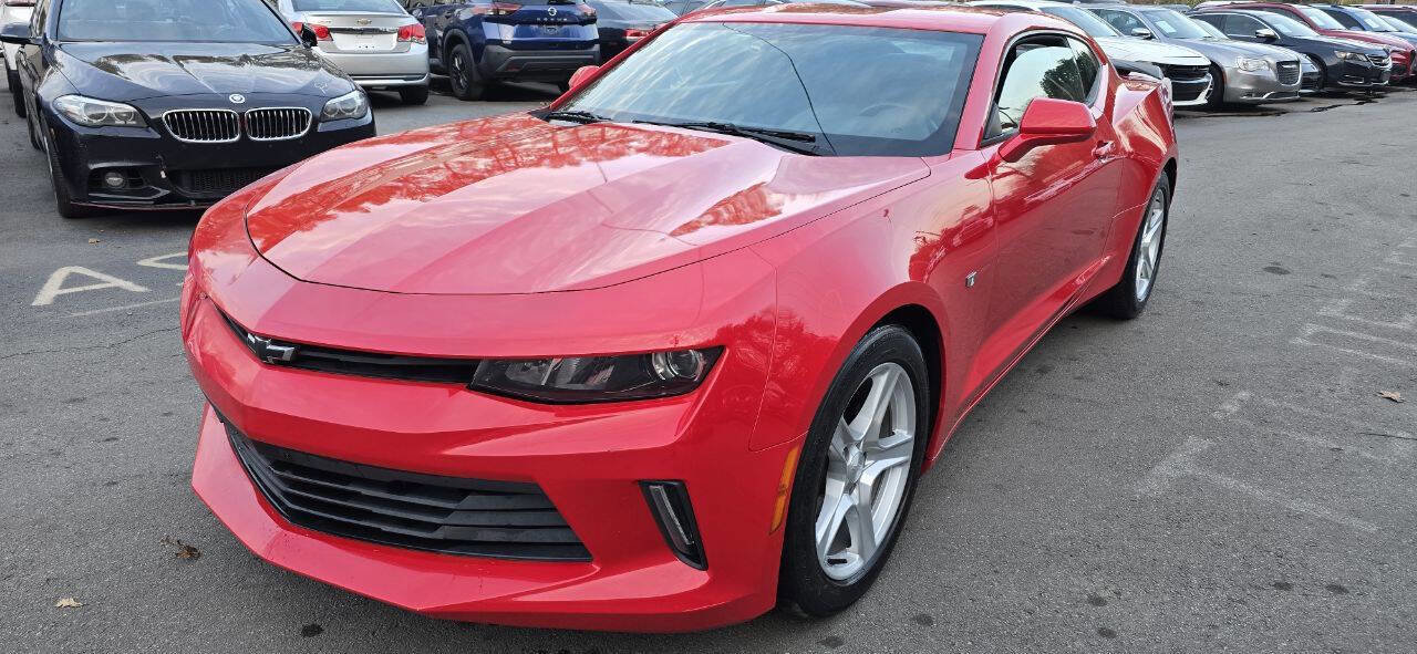 Used 2016 Chevrolet Camaro LT image 2