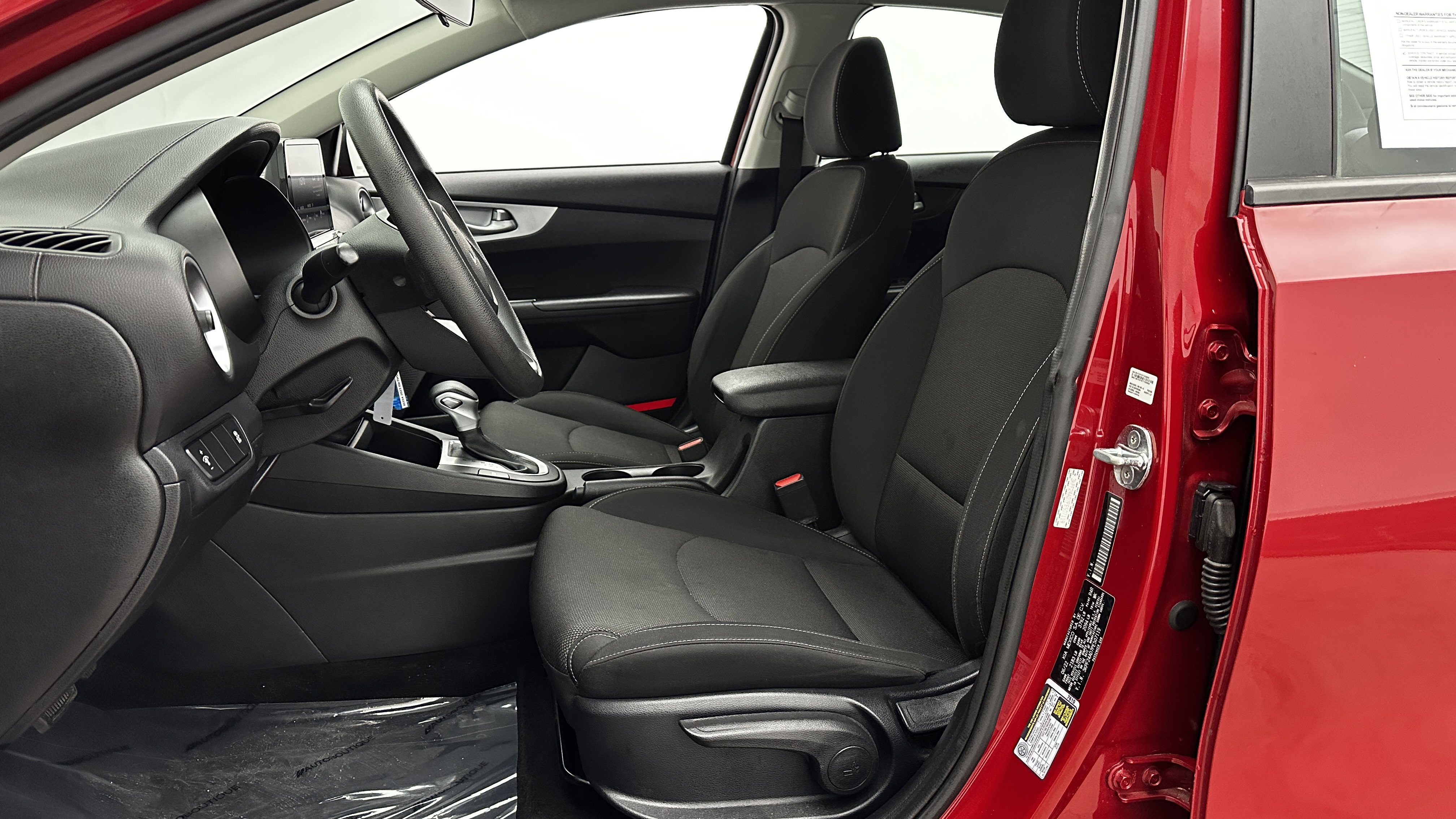 Used 2023 Kia Forte LXS FWD image 12