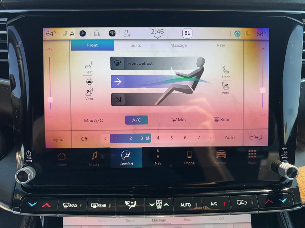 Used 2023 Jeep Grand Wagoneer L Series II image 49