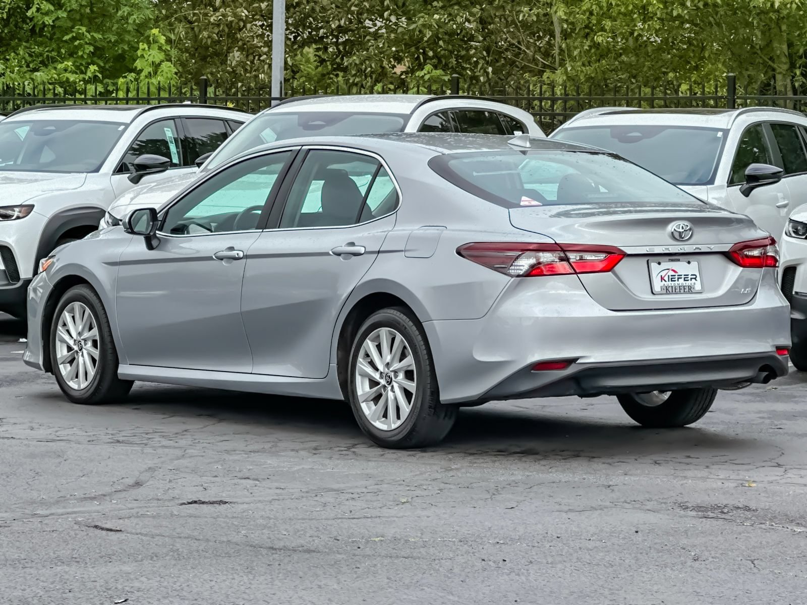 Used 2021 Toyota Camry LE w/ Cold Weather Package FWD image 6