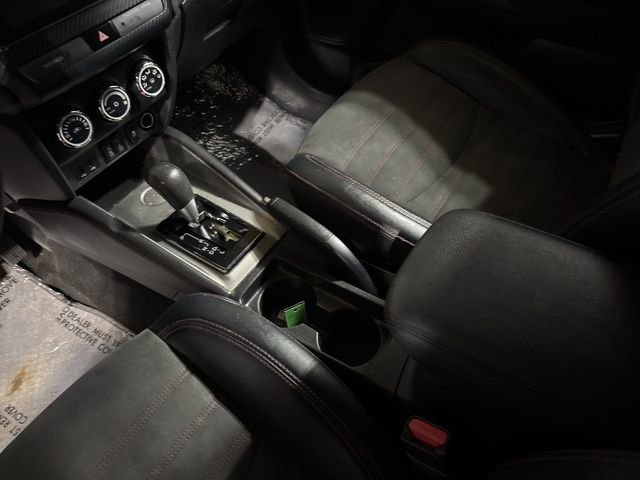 Used 2018 Mitsubishi Outlander Sport SE FWD image 9