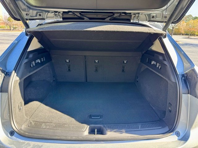 Used 2023 Buick Envision Avenir image 17