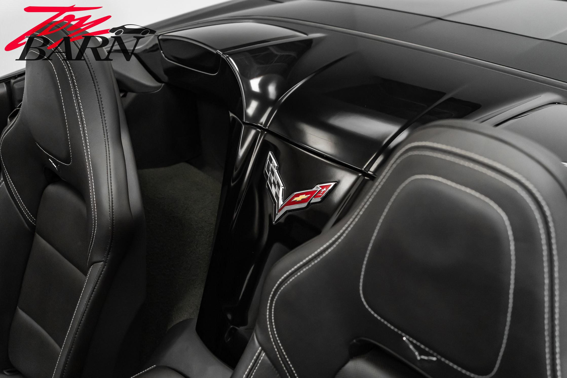 Used 2016 Chevrolet Corvette Stingray Convertible w/ 3LT Preferred Equipment Group image 31