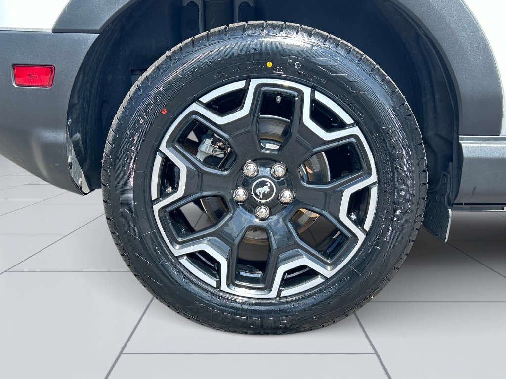 Used 2025 Ford Bronco Sport Outer Banks w/ Outer Banks Tech Package+ AWD/4WD image 11