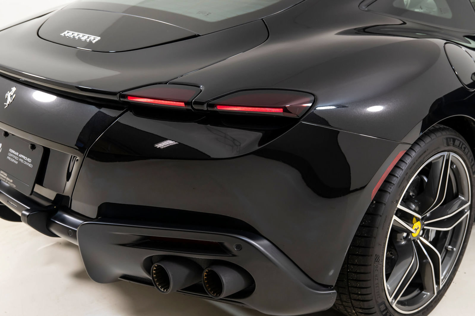 Certified 2022 Ferrari Roma RWD image 27