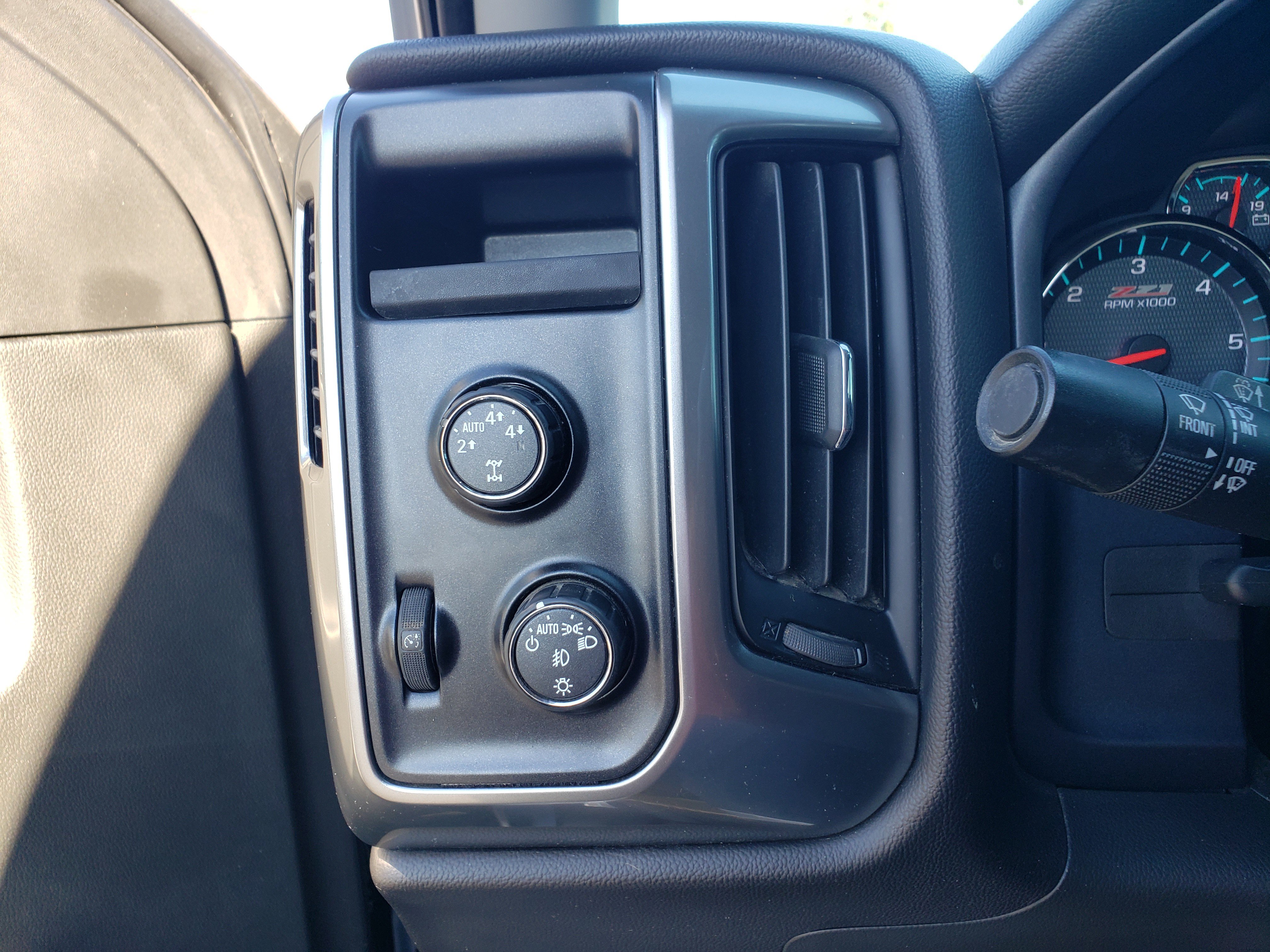 Used 2015 Chevrolet Silverado 1500 LT w/ All Star Edition image 11