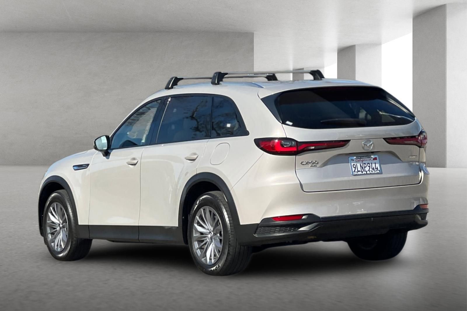 Certified 2024 MAZDA CX-90 Plug-In Hybrid w/ Preferred image 6
